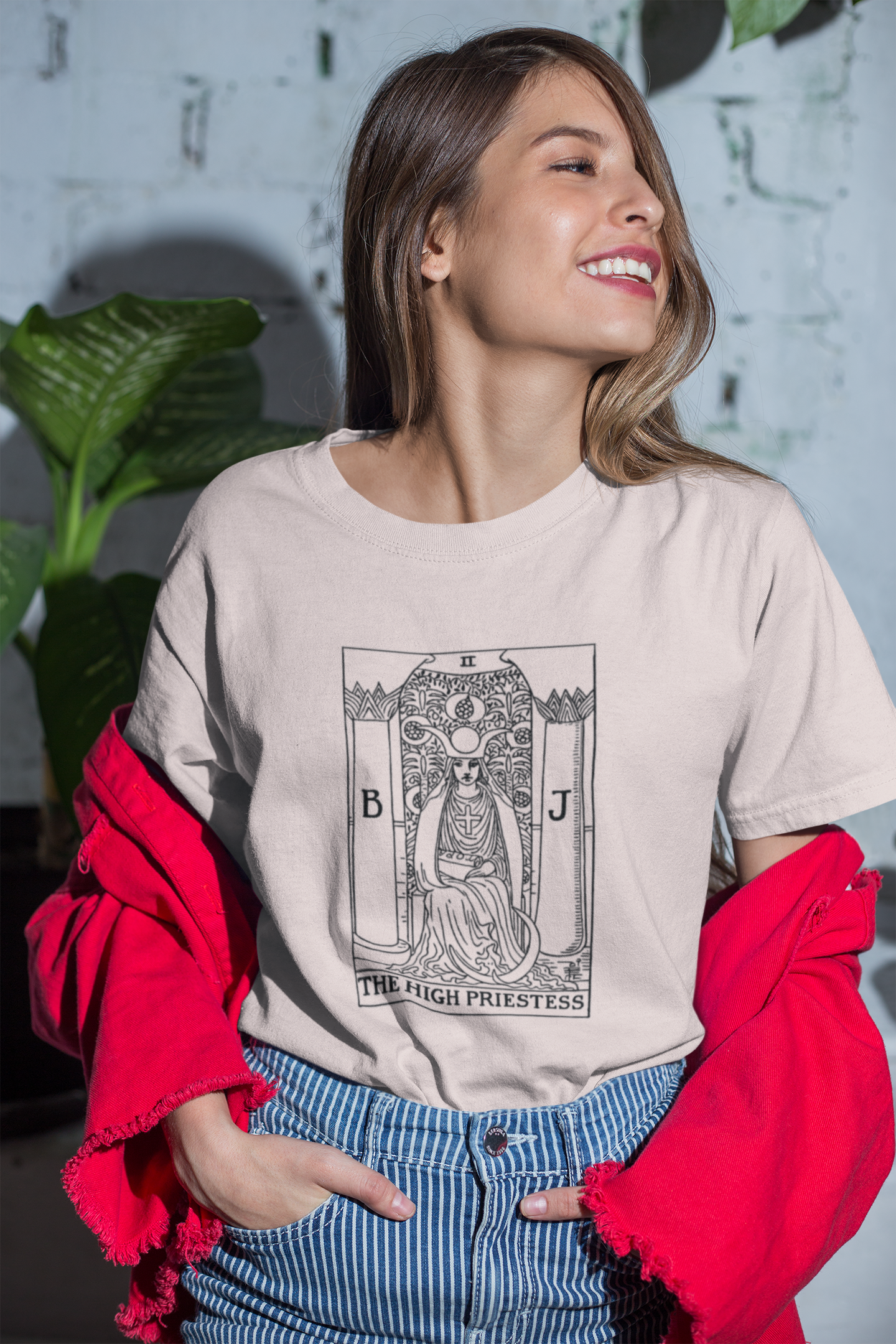 Oversized Tarot Boxy Tee "The High Priestess"