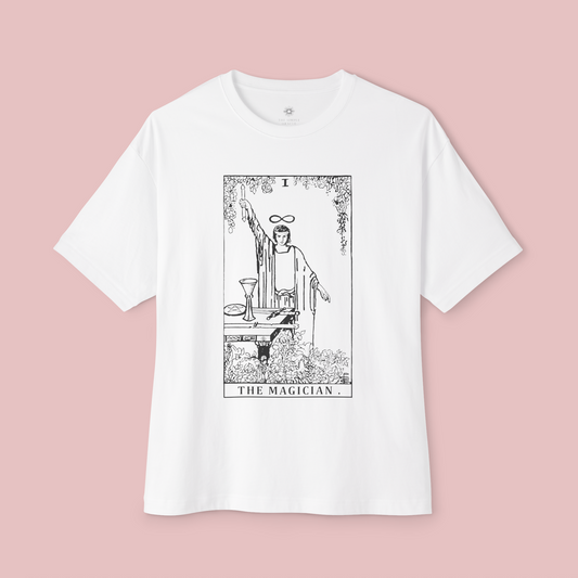 Oversized Tarot Boxy Tee "The Magician"