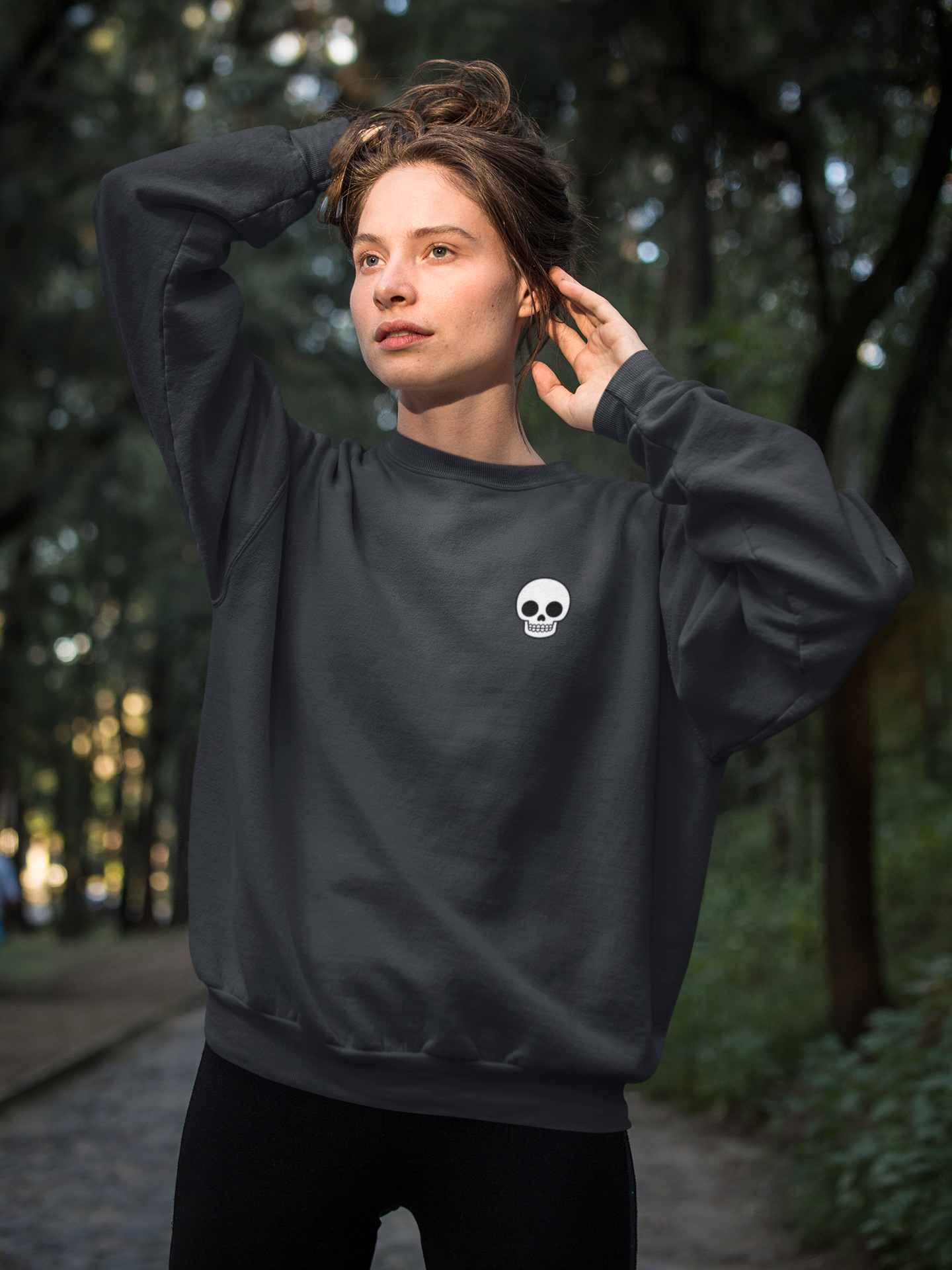 Embroidered Skull Crewneck Sweatshirt