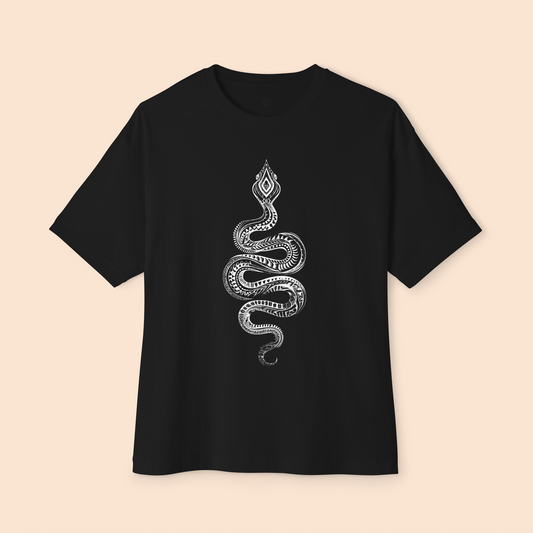 Oversized Boxy Tee 'Tribal snake'