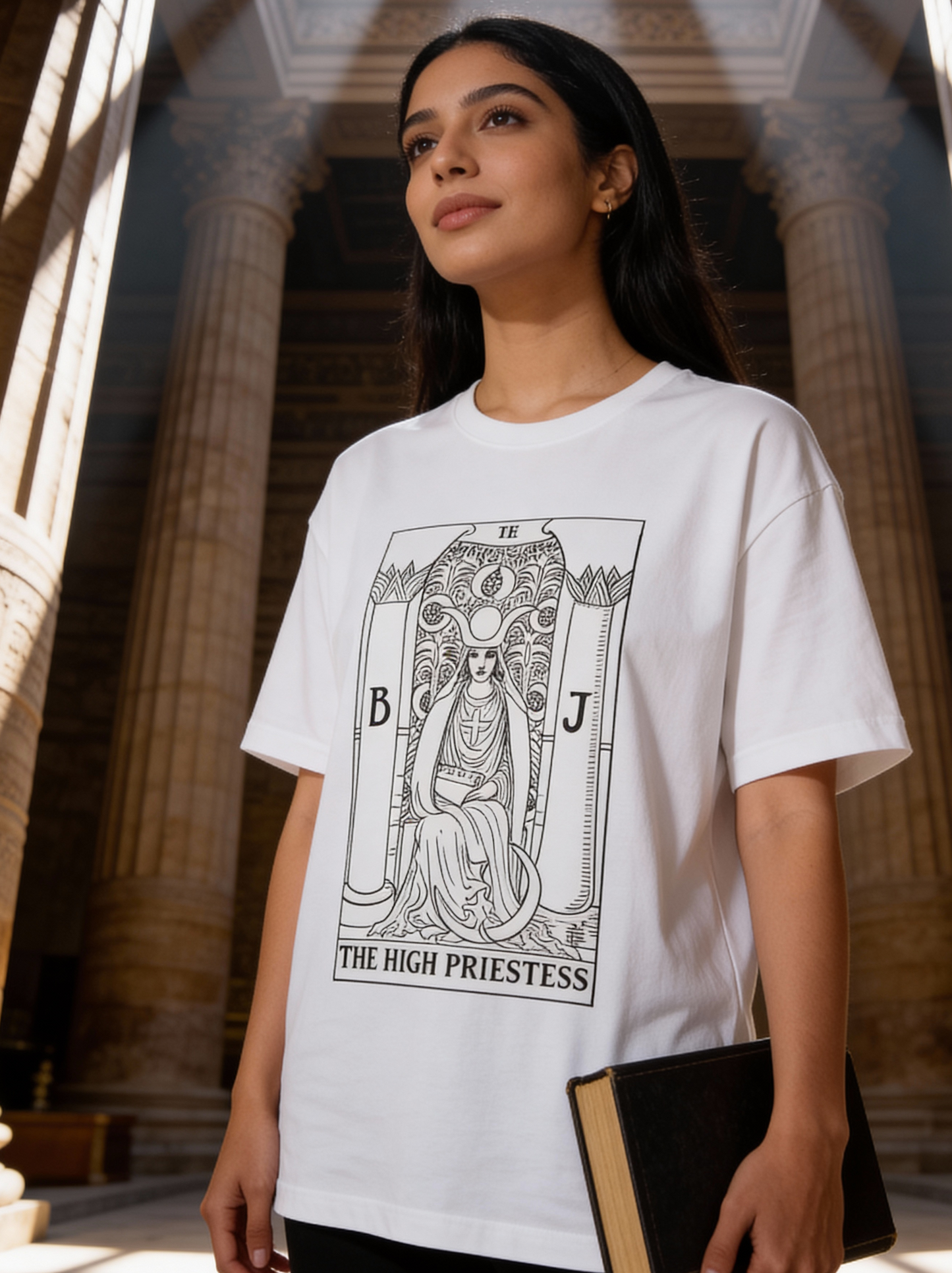Oversized Tarot Boxy Tee 'The High Priestess'