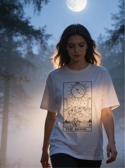 Oversized Tarot Boxy Tee 'The Moon'