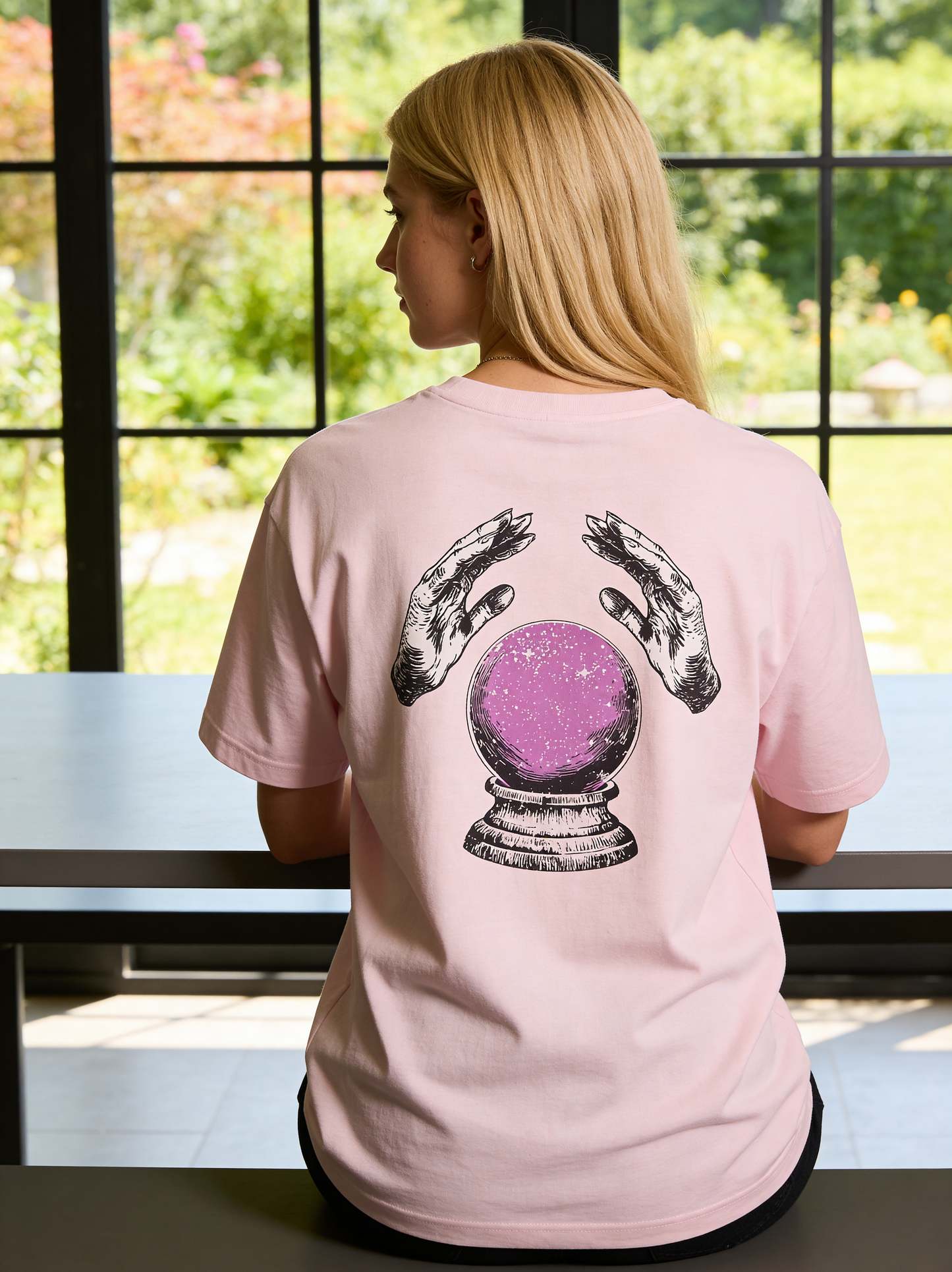 Oversized Boxy Tee 'Crystal Ball'